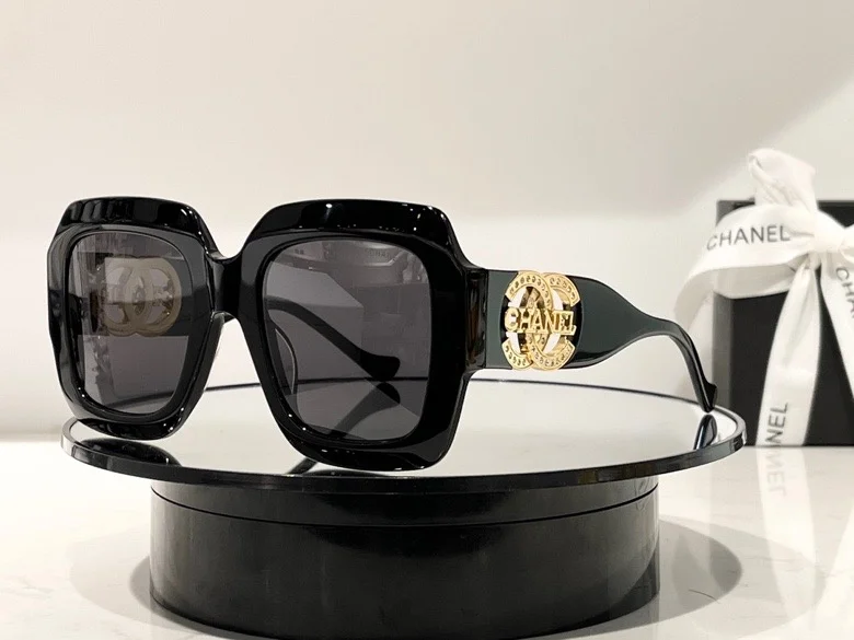 Sold Like Hot Cakes Glasses.